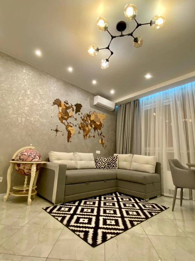 Vip Apartment In Odessa Екстериор снимка