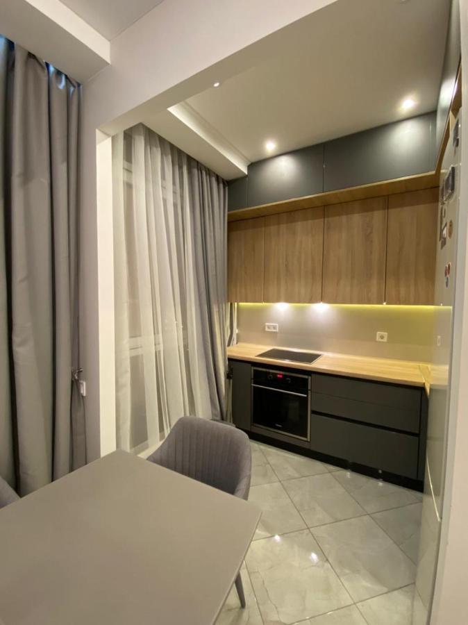 Vip Apartment In Odessa Екстериор снимка